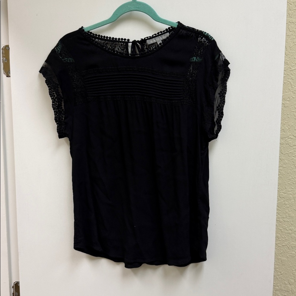 Daniel Rainn Navy Black Blouse